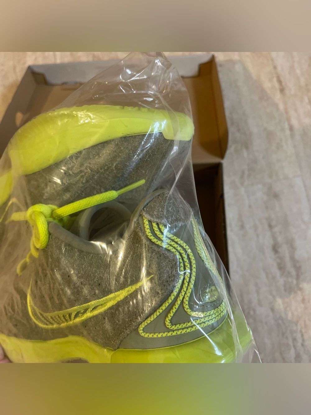 Nike LeBron 21 Size 11 - Picture 4 of 8